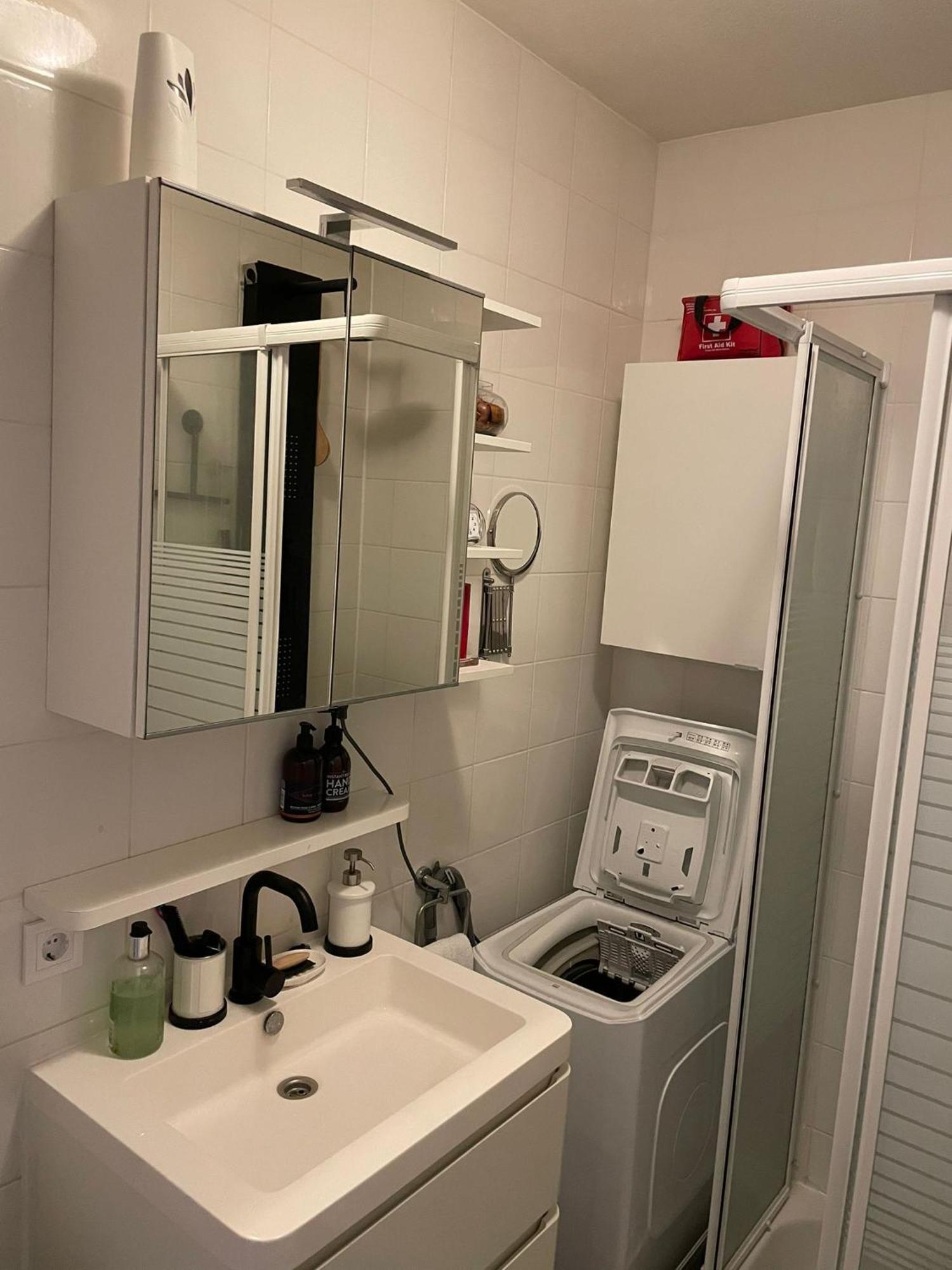 One Bedroom Fully Equipped Apartment With Terrace Bruxelles Esterno foto